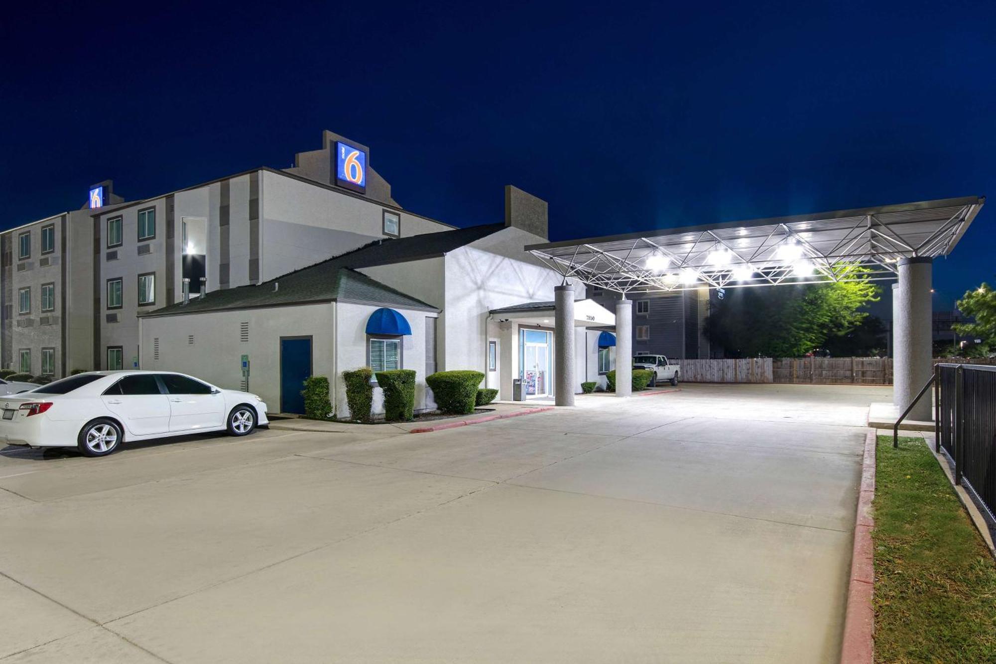 Motel 6-San Antonio, Tx - South מראה חיצוני תמונה