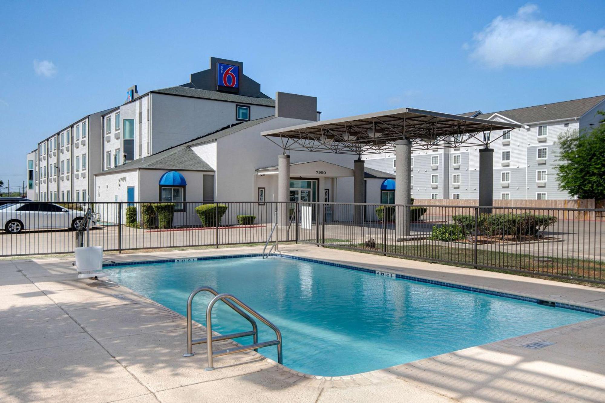Motel 6-San Antonio, Tx - South מראה חיצוני תמונה
