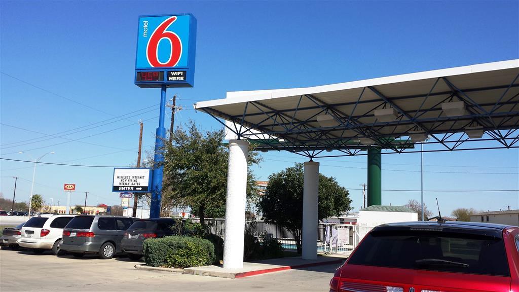 Motel 6-San Antonio, Tx - South מראה חיצוני תמונה